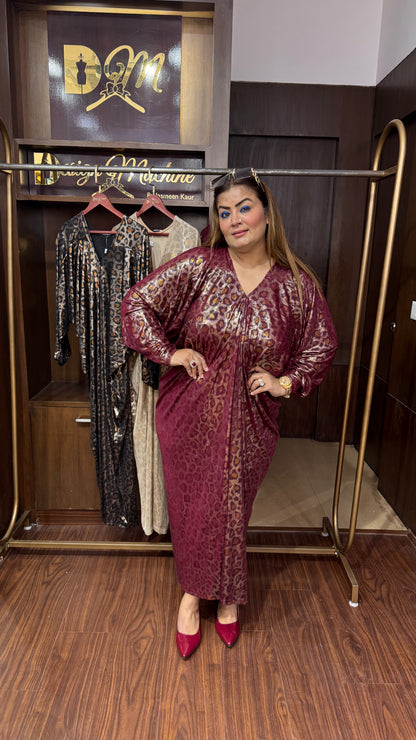Zinara (Magic Dress)
