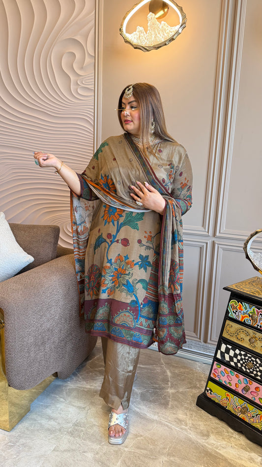 Zavinya Pure Crepe (Stitched Suit)