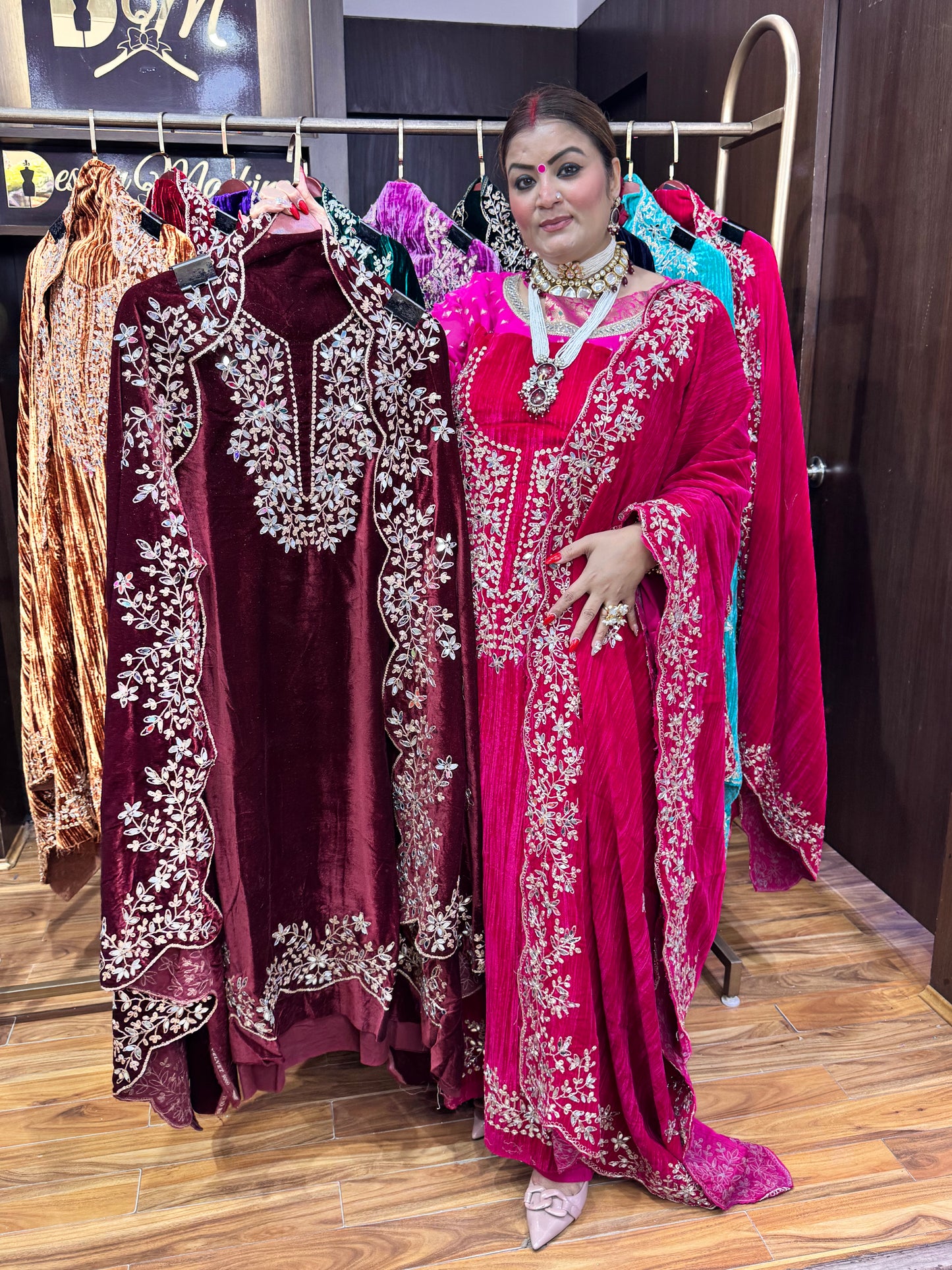 Regalia Velvet (Un-Stitched)