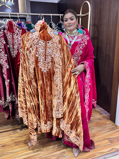 Regalia Velvet (Un-Stitched)