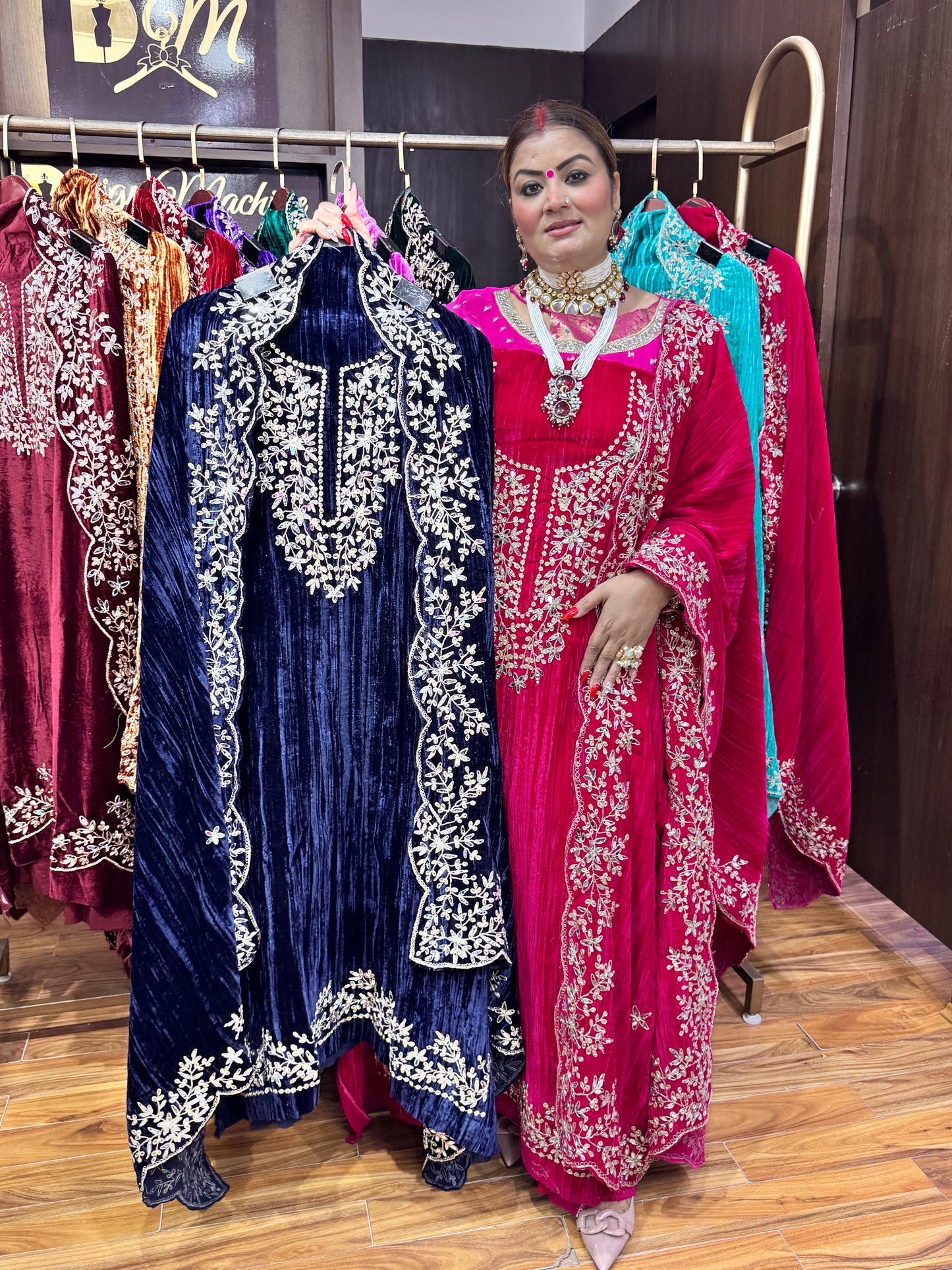 Regalia Velvet (Un-Stitched)