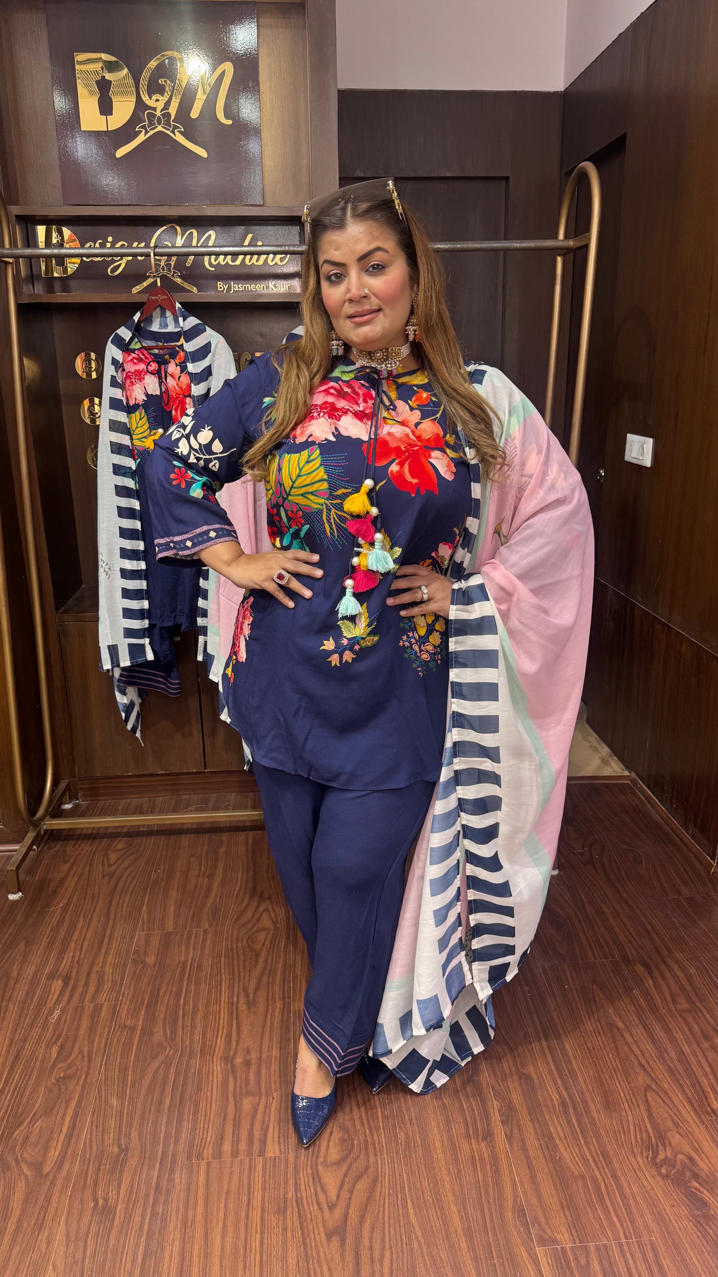Nyzara (Cotton Suit)