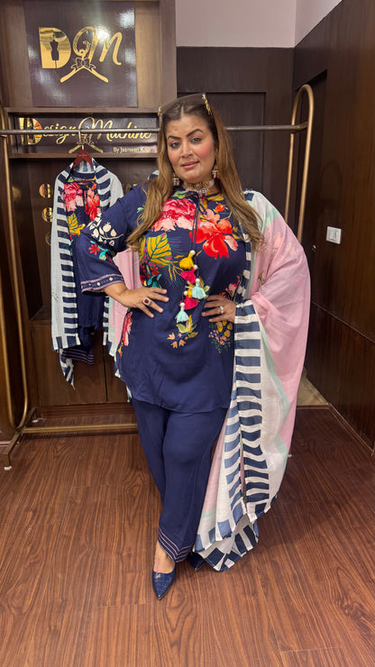 Nyzara (Cotton Suit)