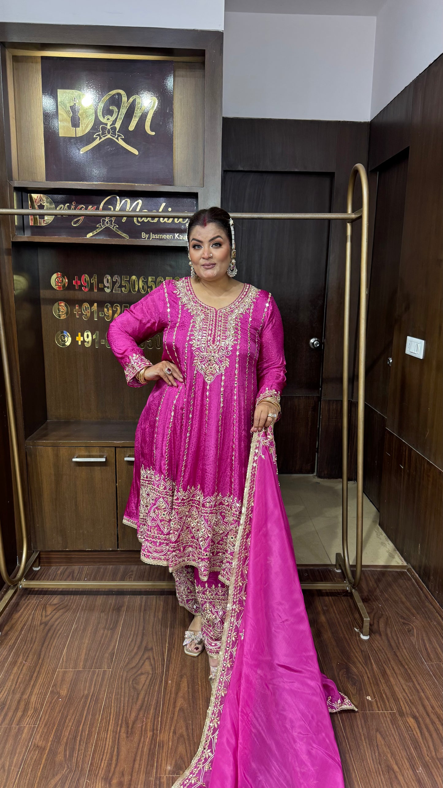 Mahira Chunon Farshi Anarkali Suit