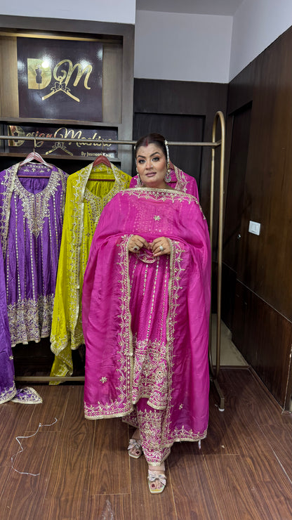 Mahira Chunon Farshi Anarkali Suit