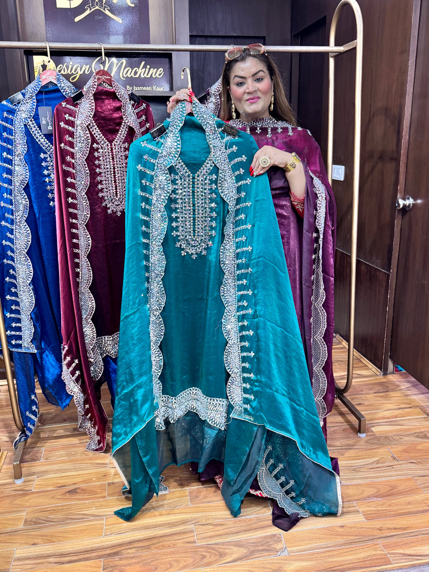 Trendora Fabrics (Unstich)