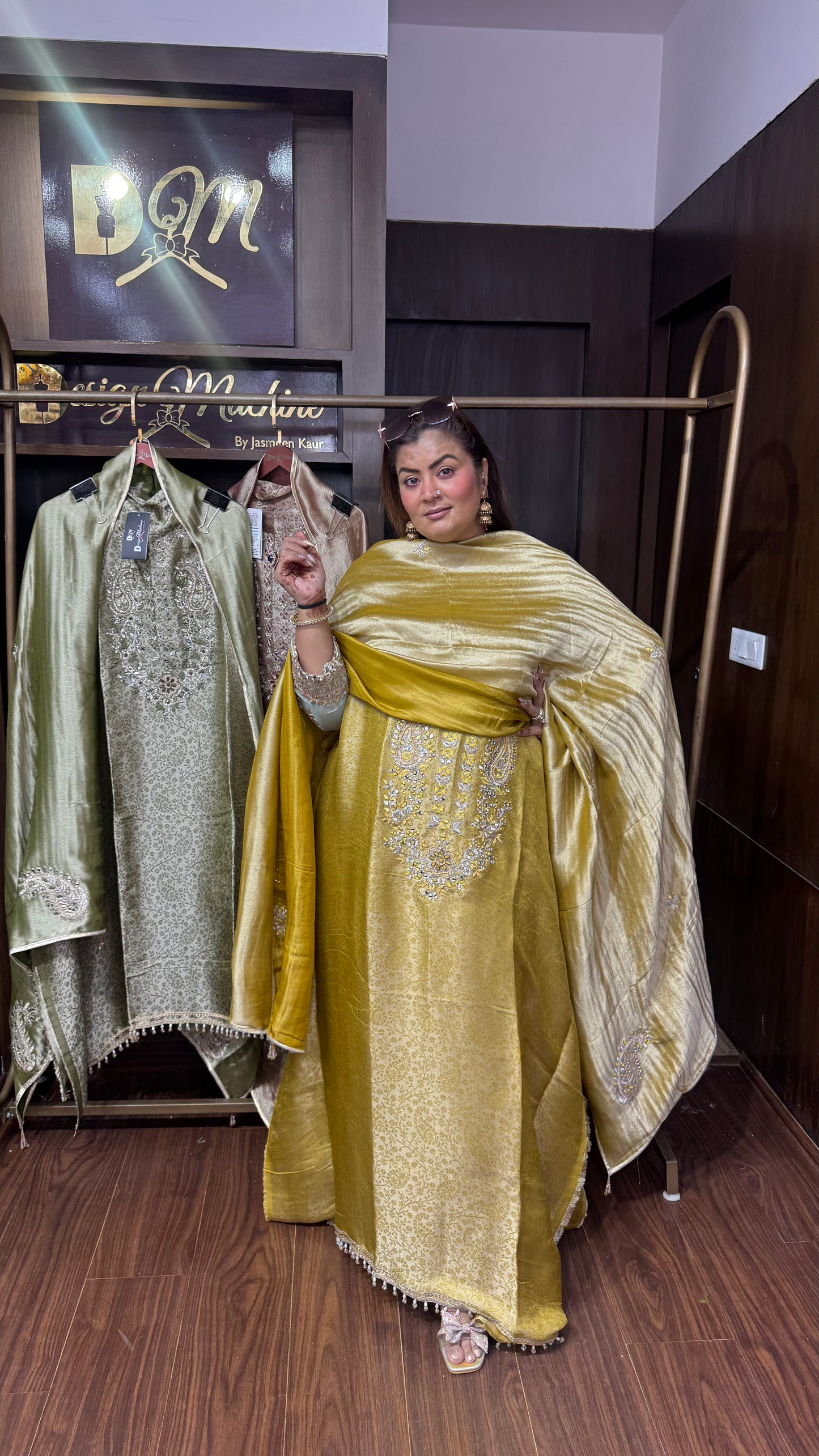 Zareen Pure Glass Tissue Unstitched Suit