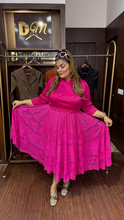 Velzara (Magic Dress)