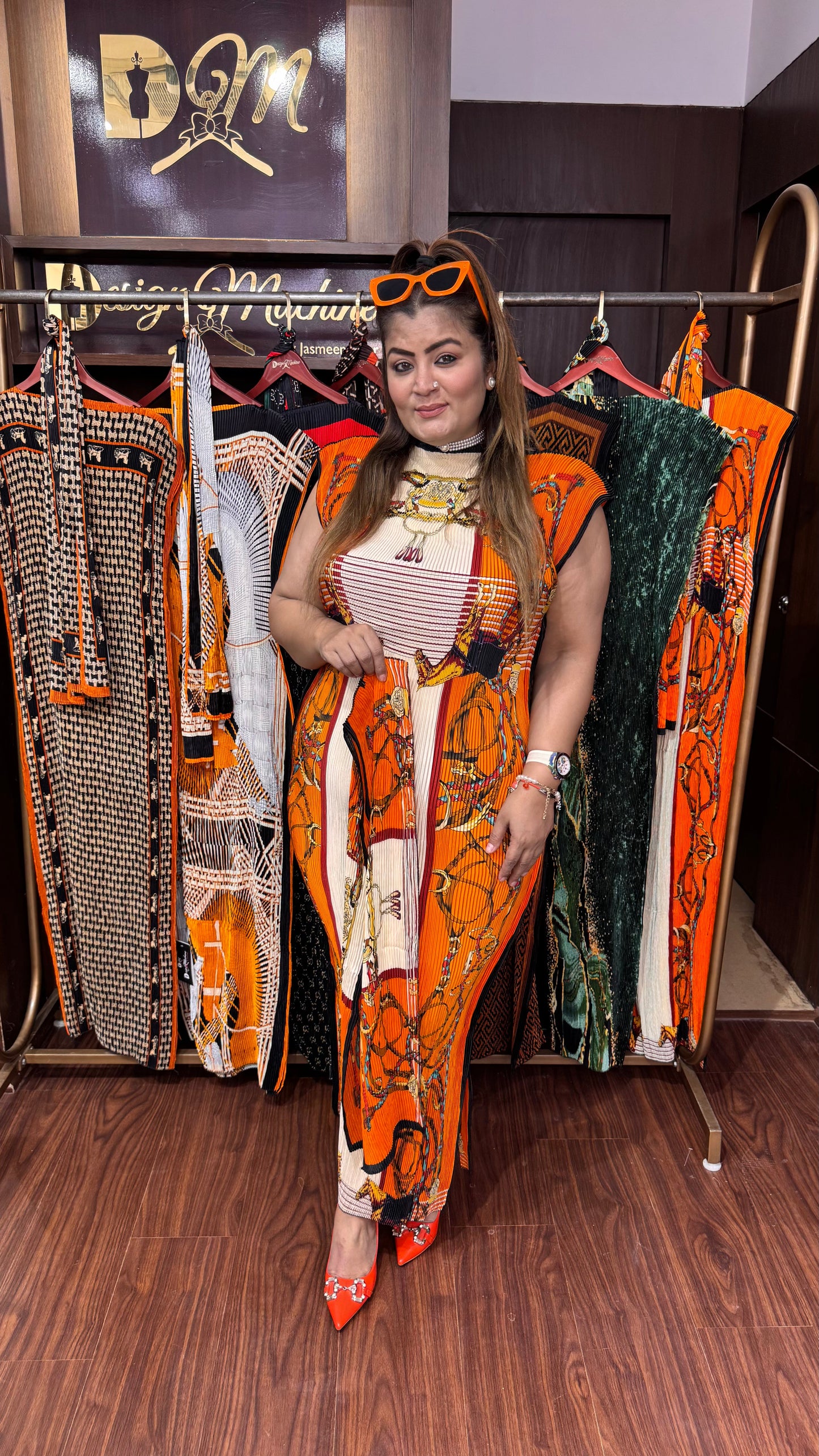 Rovessa (Magic Dress)