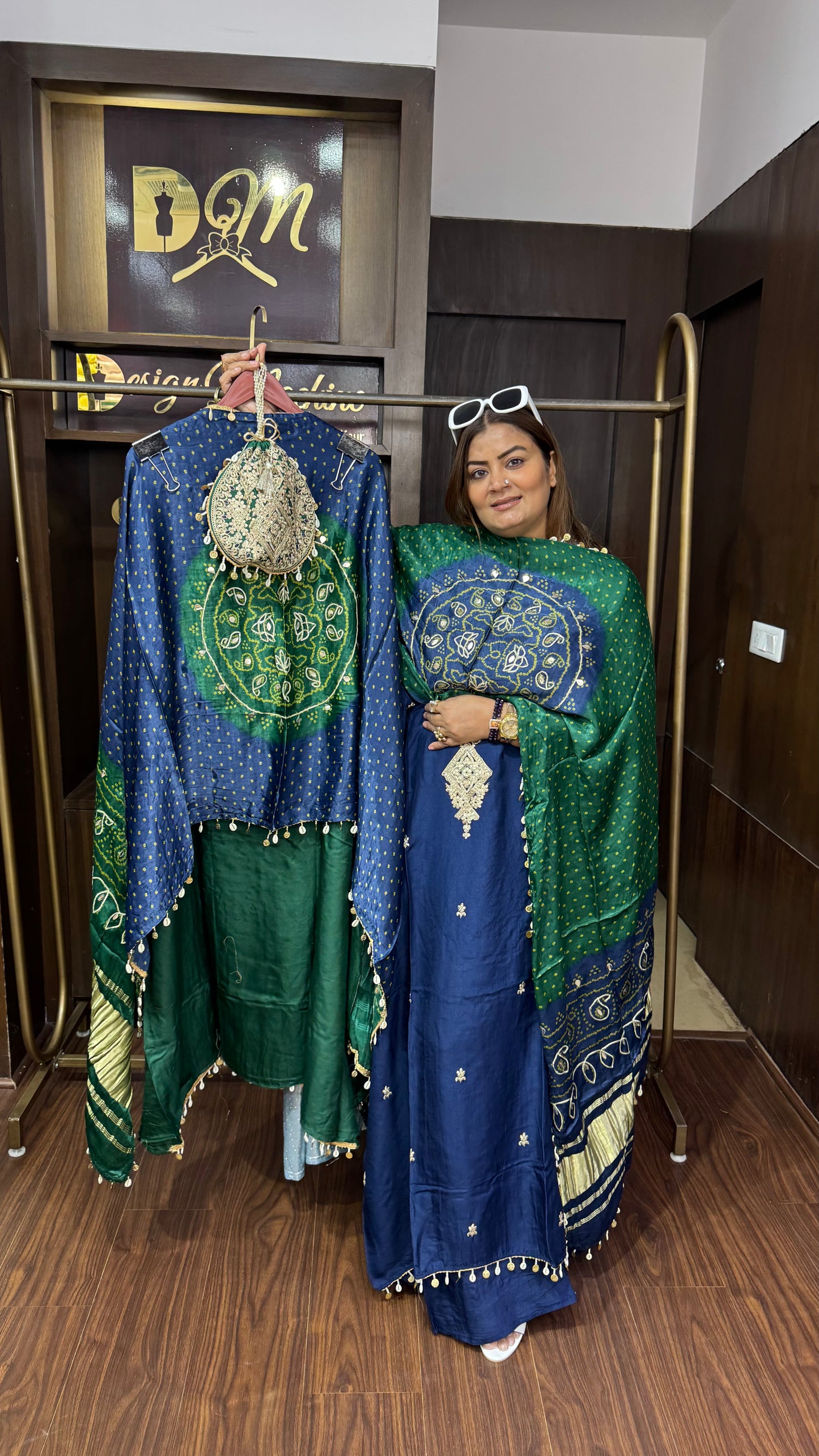 Zyoria (Pure Silk Unstitch Suit)