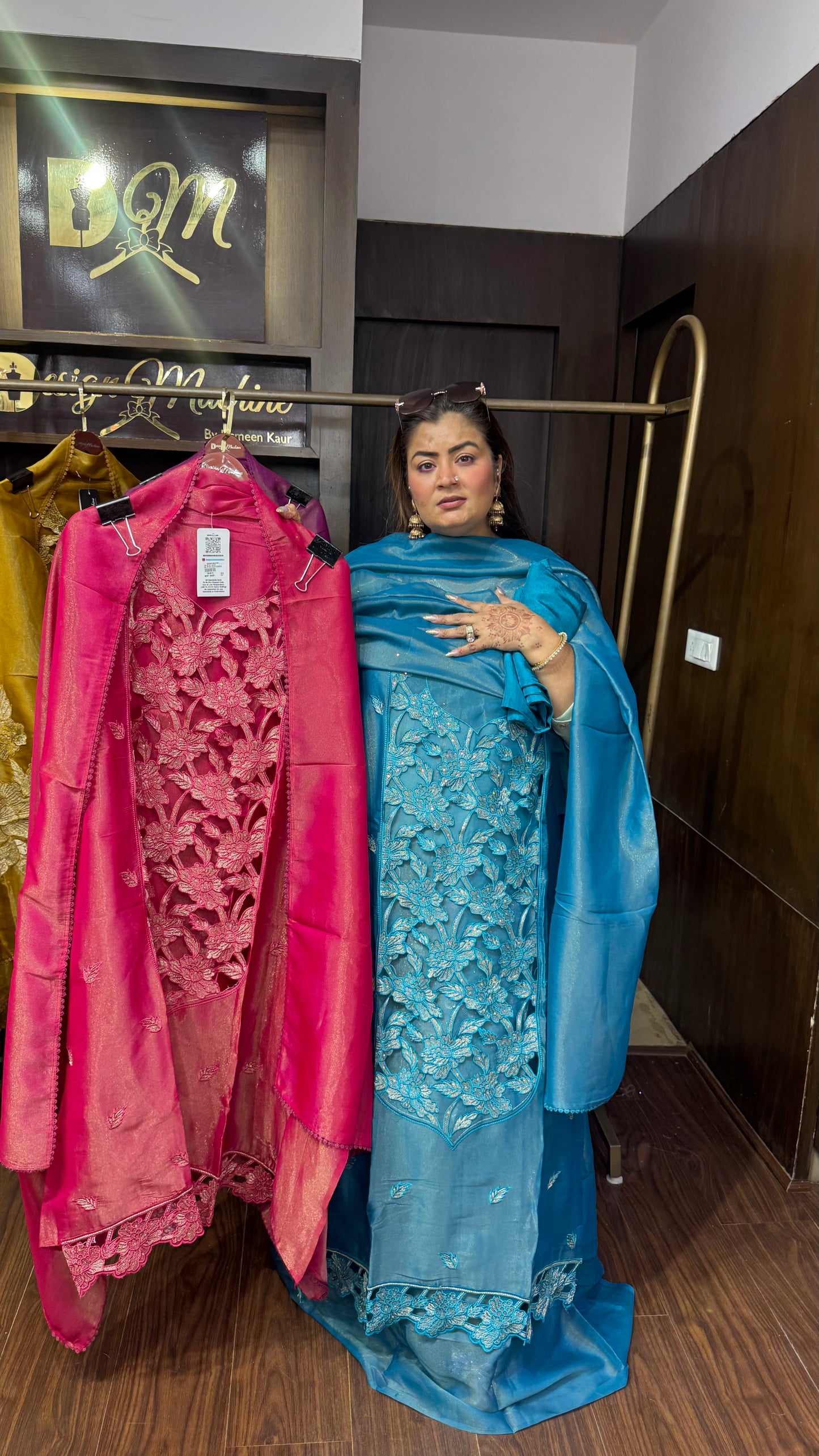 Viyana Glass Tissue Unstitched Suit