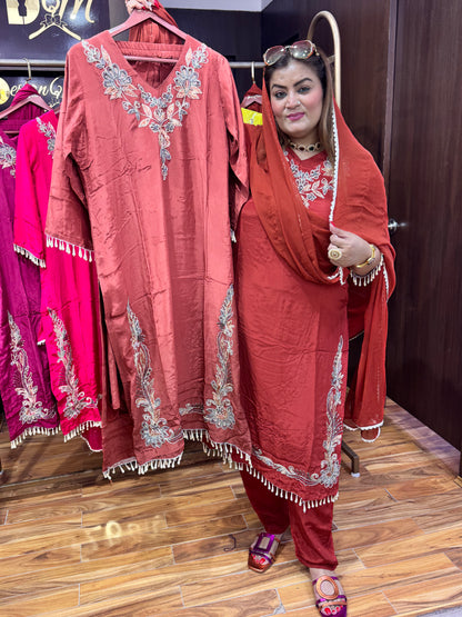 BellaThreads (Stitched)