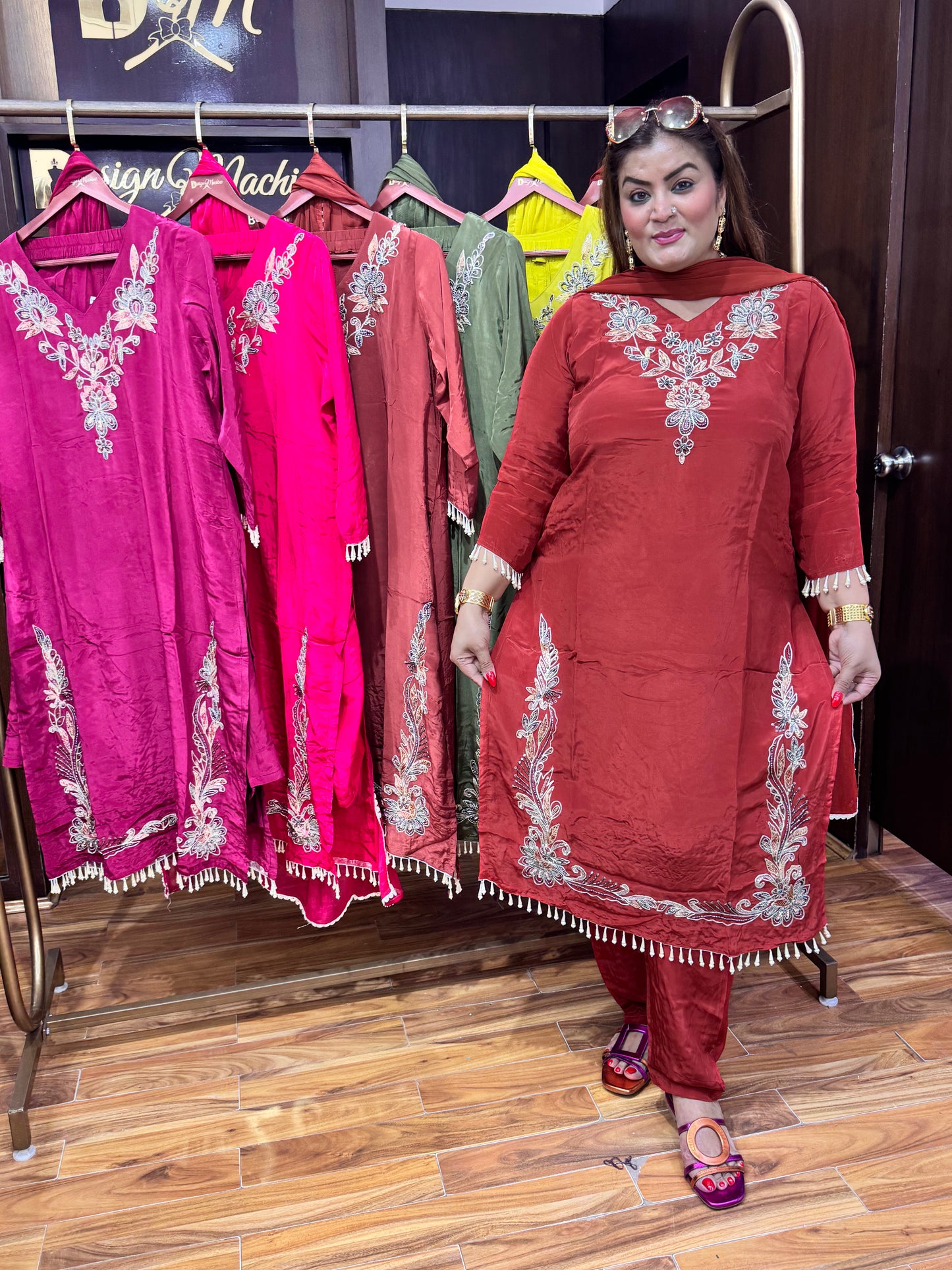 BellaThreads (Stitched)