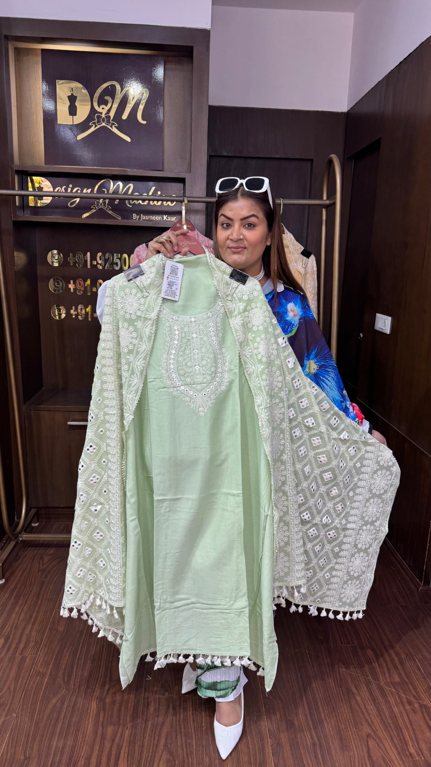 Zyvella (Malmal Chanderi Unstitch Suit)