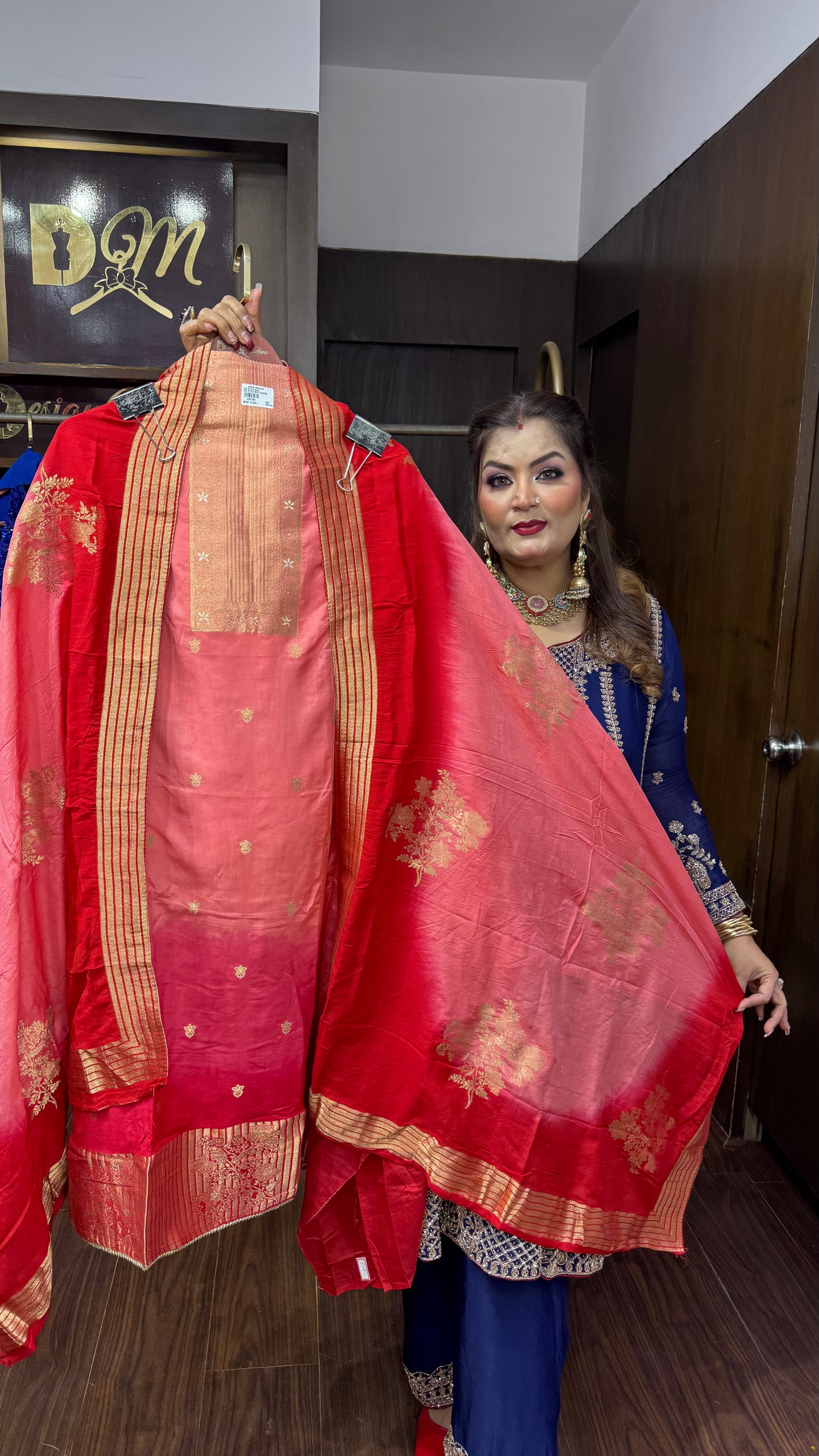 Ashiya (Banarasi Fabric Unstitch Suit)