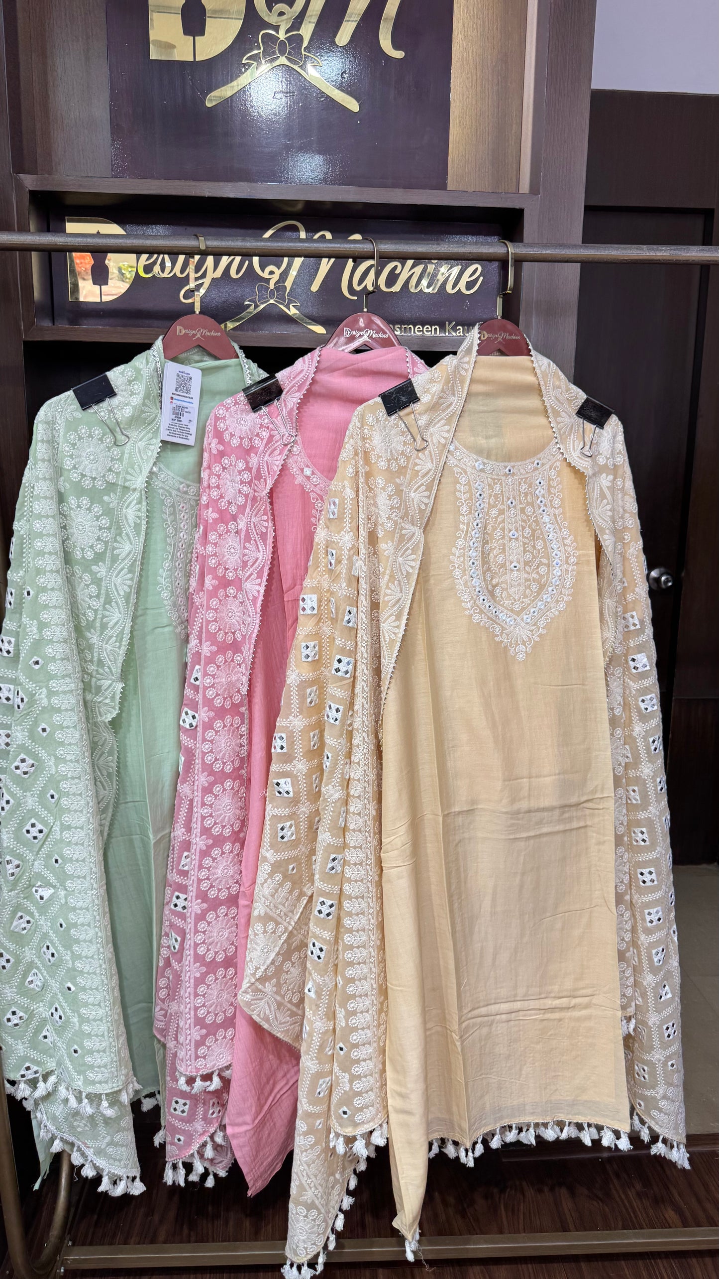 Zyvella (Malmal Chanderi Unstitch Suit)