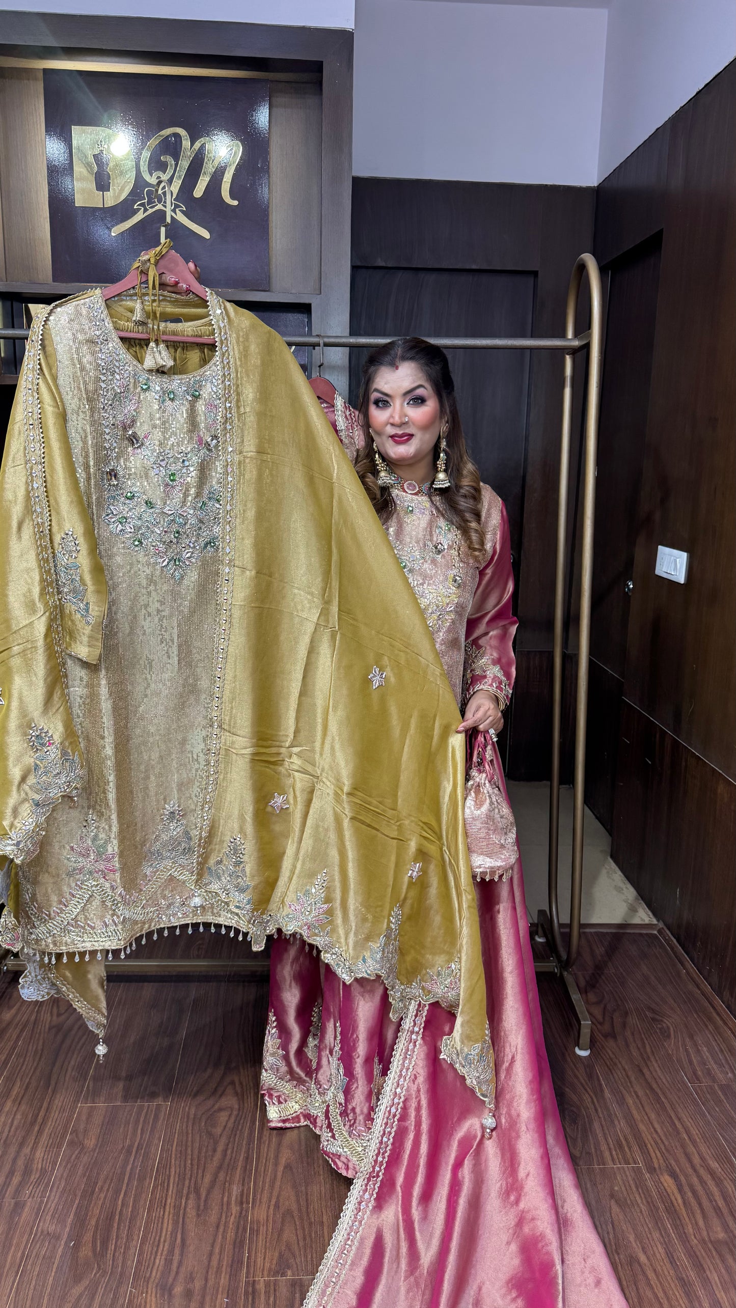 Aayshina (Ziraff Tissue Sharara Suit)