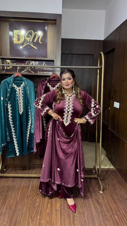 Anisha (Velvet Suit)