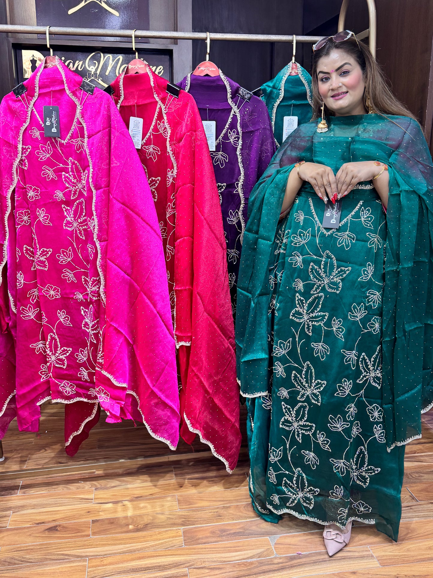 Taj Weaves (Fabric Suit)