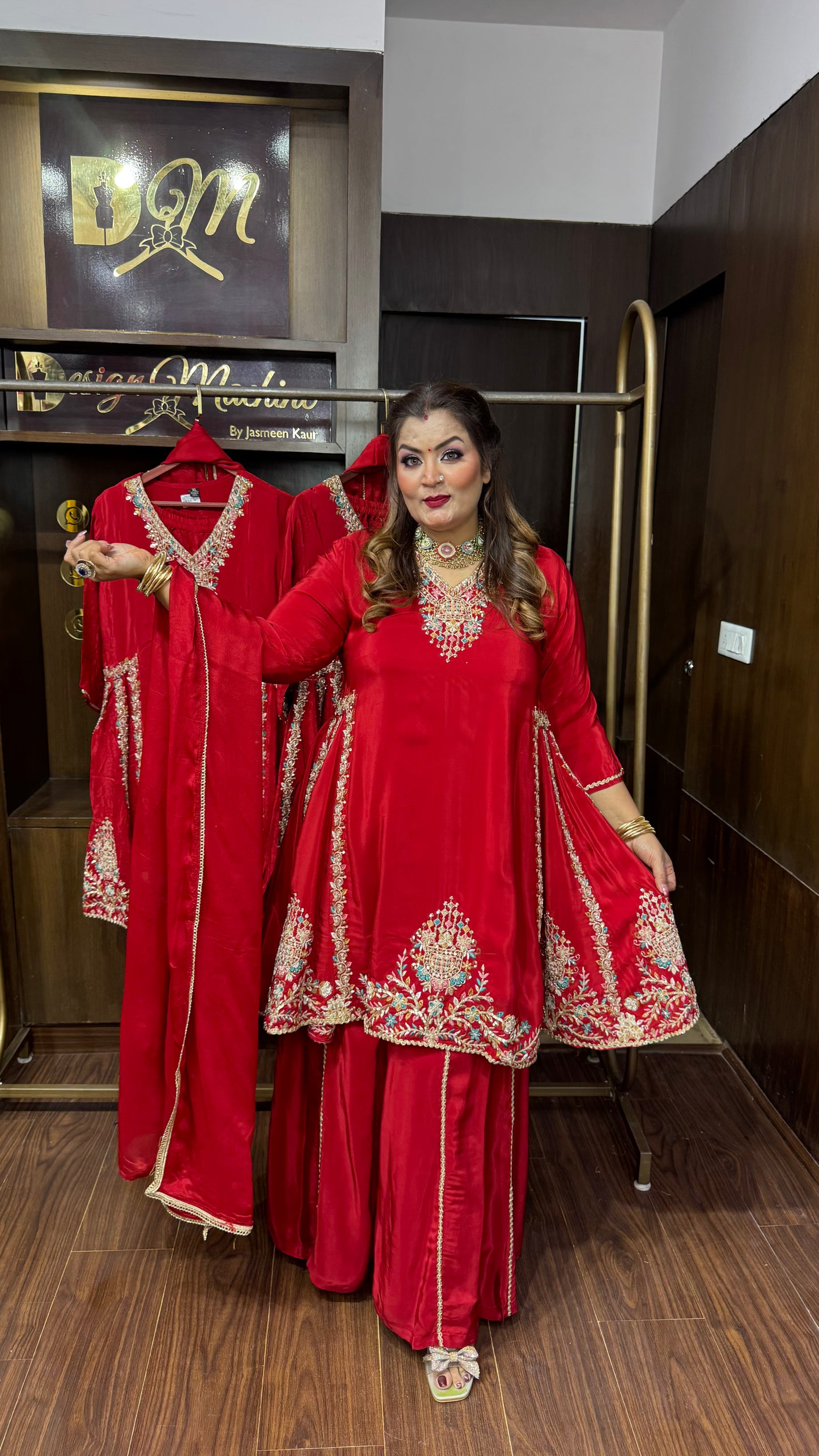 Harshita (Pure Crepe Suit)