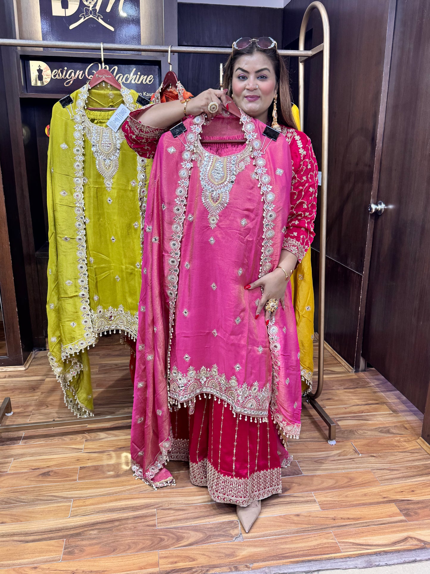 Roohani Adaa (Sharara)