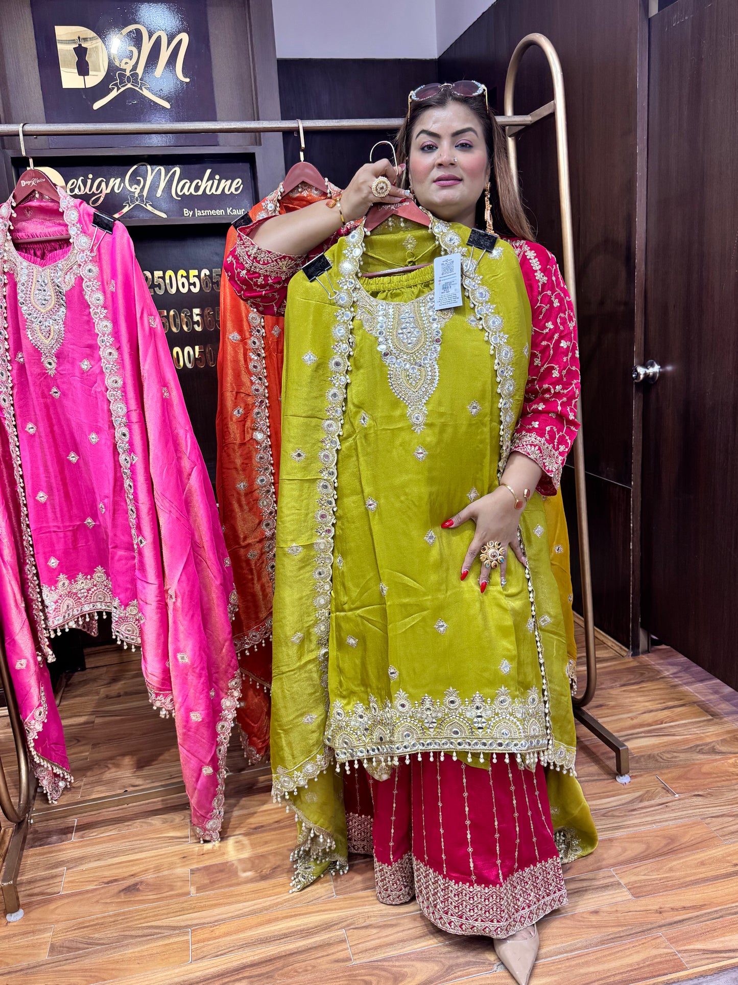 Roohani Adaa (Sharara)