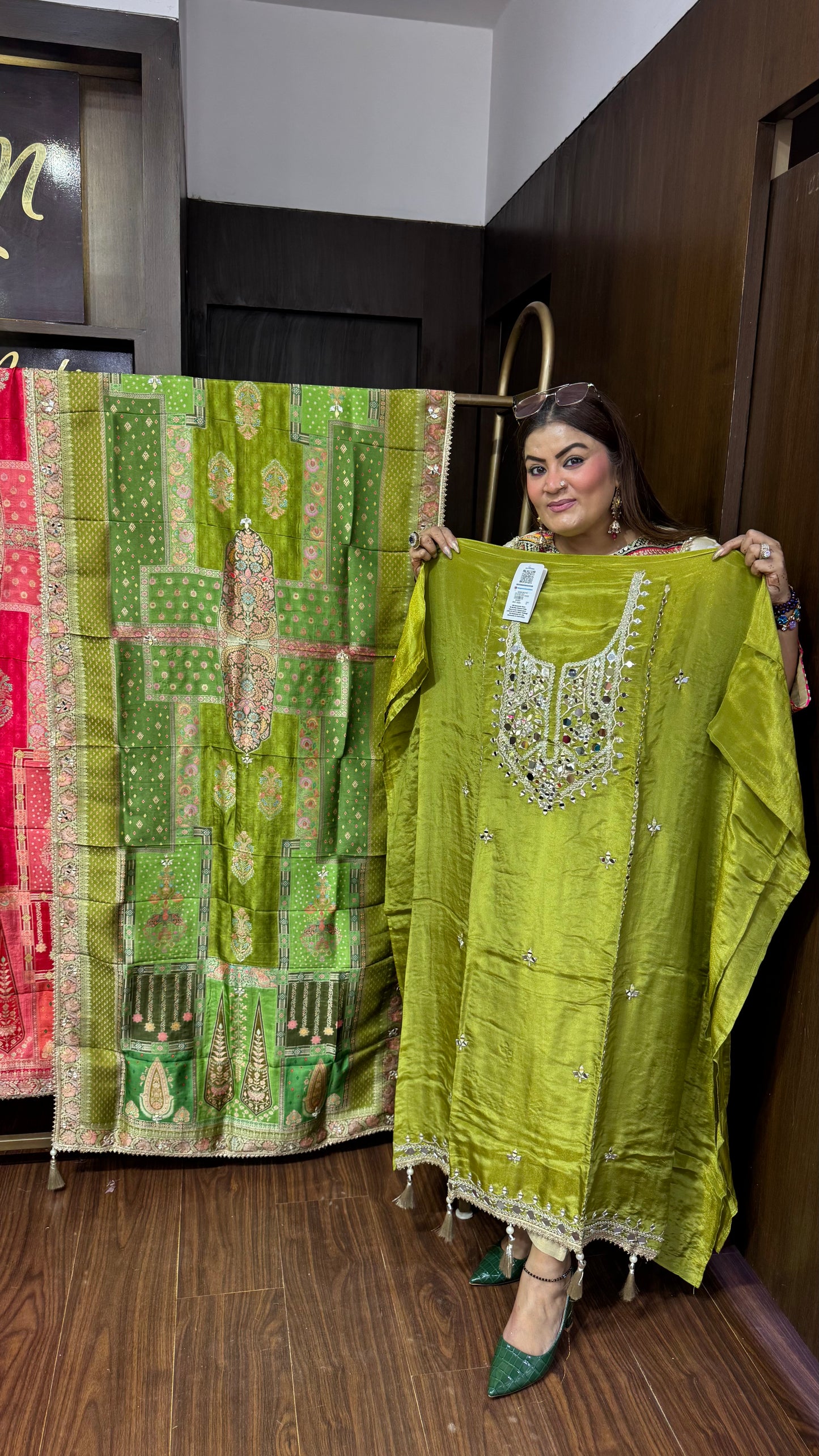 Elina Georgette Suit