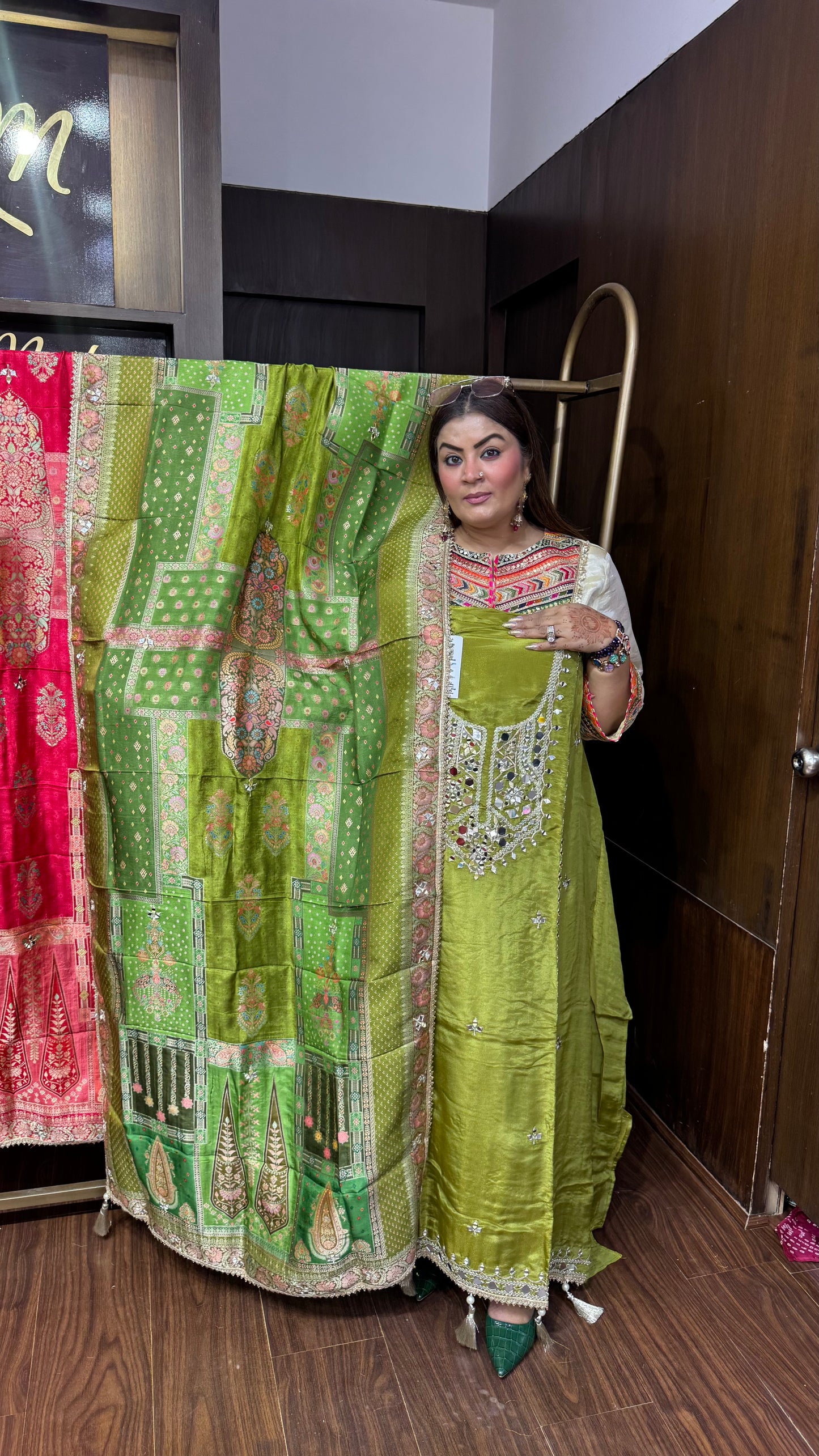 Elina Georgette Suit