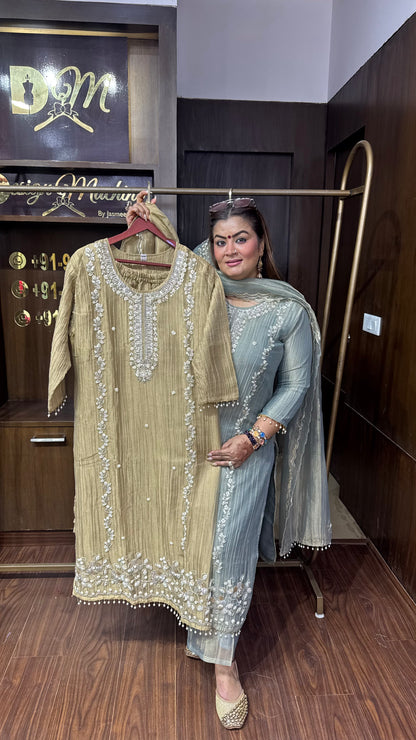 Elaira Glass Tissue Suit
