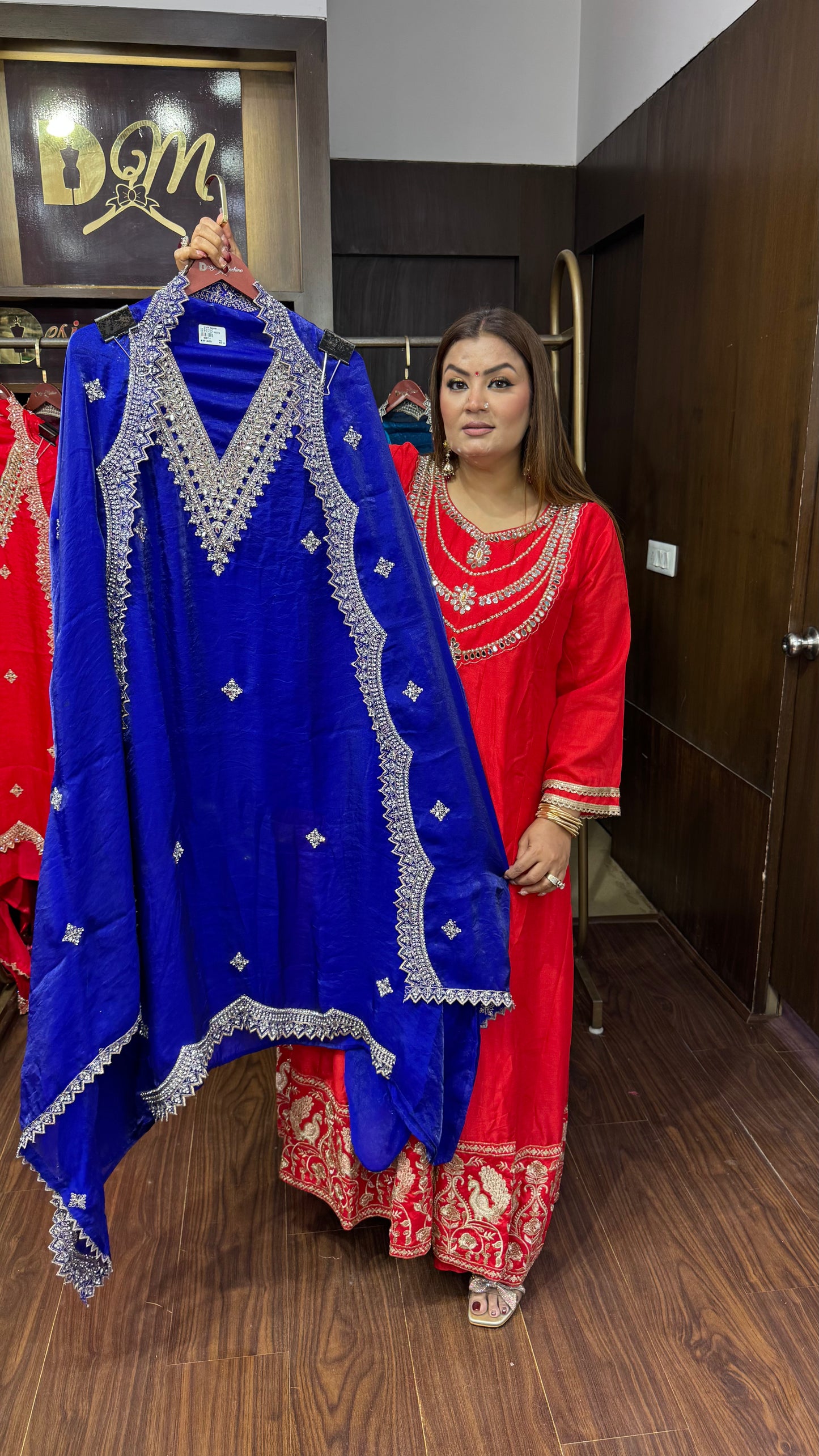Ridima (Unstitched Suit)