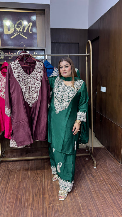 Hitakshi (Pure Chinnon Crepe Fabric Suit)