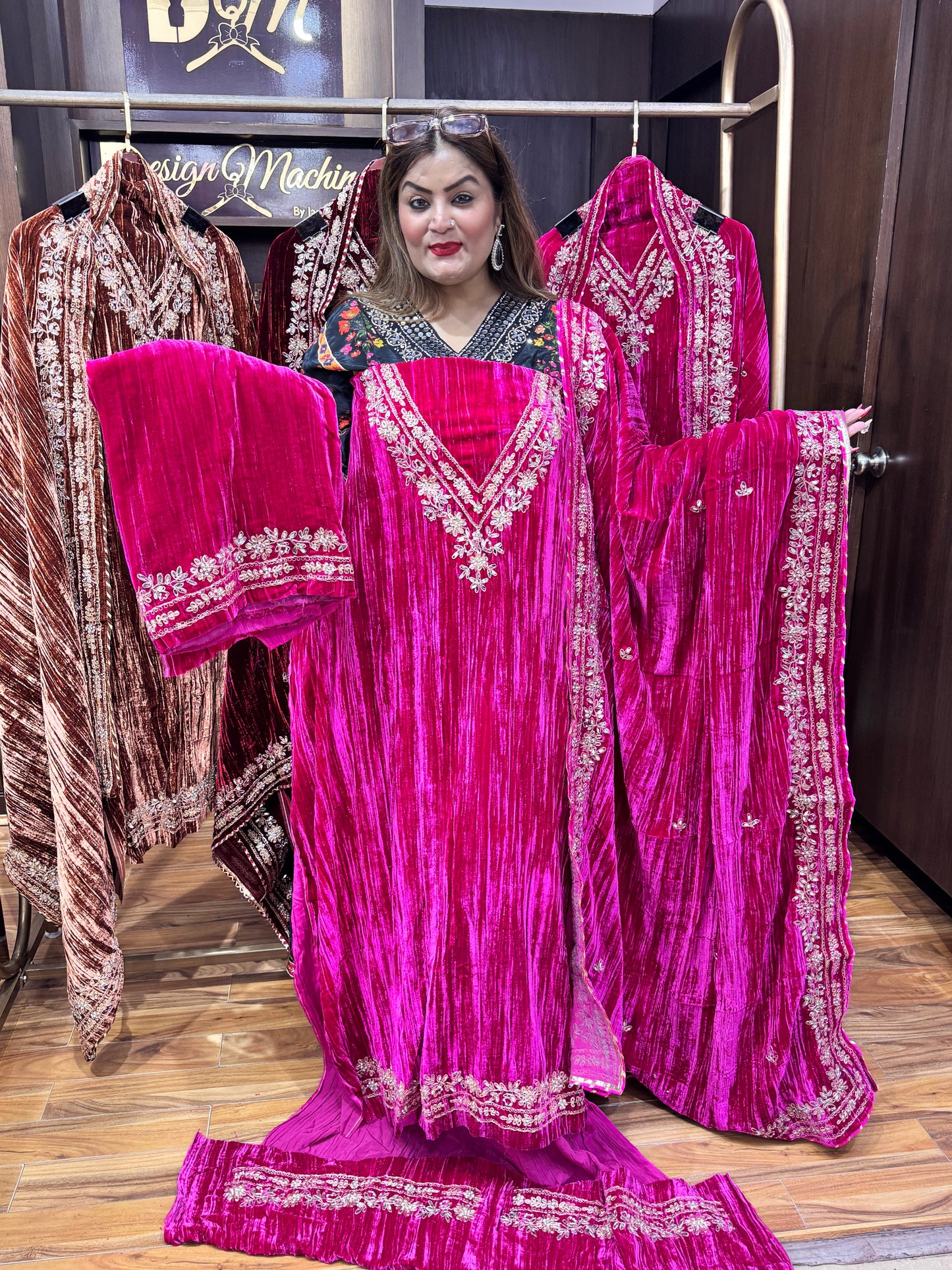 Velora Luxe Velvet (Unstiched)