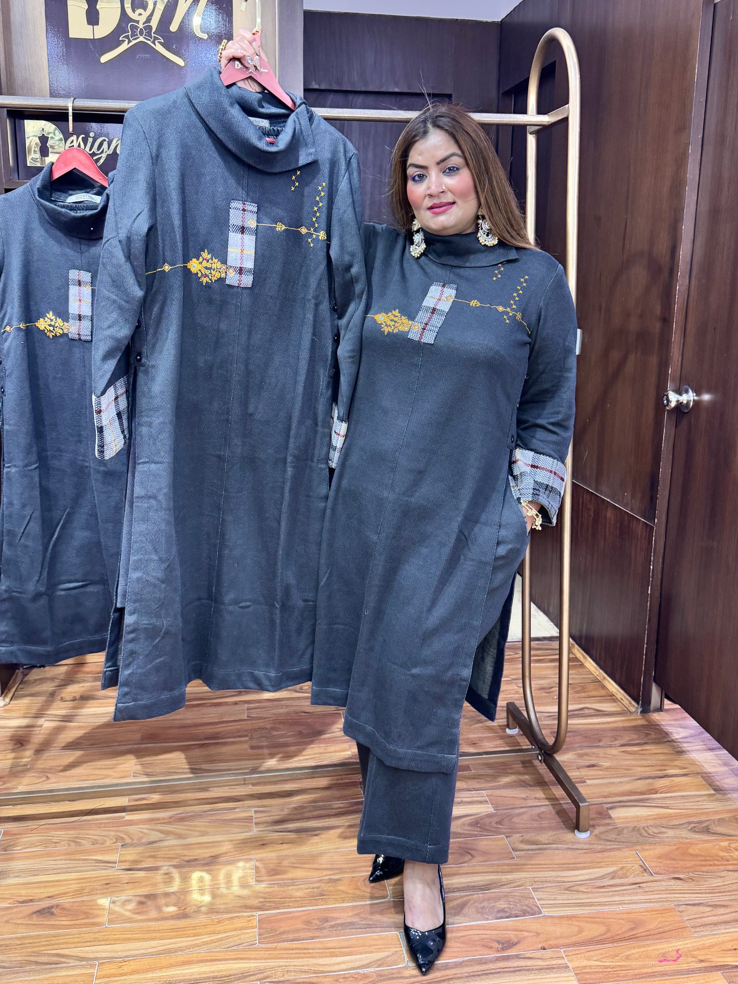 Kaavya Plush Warm (Cordset)