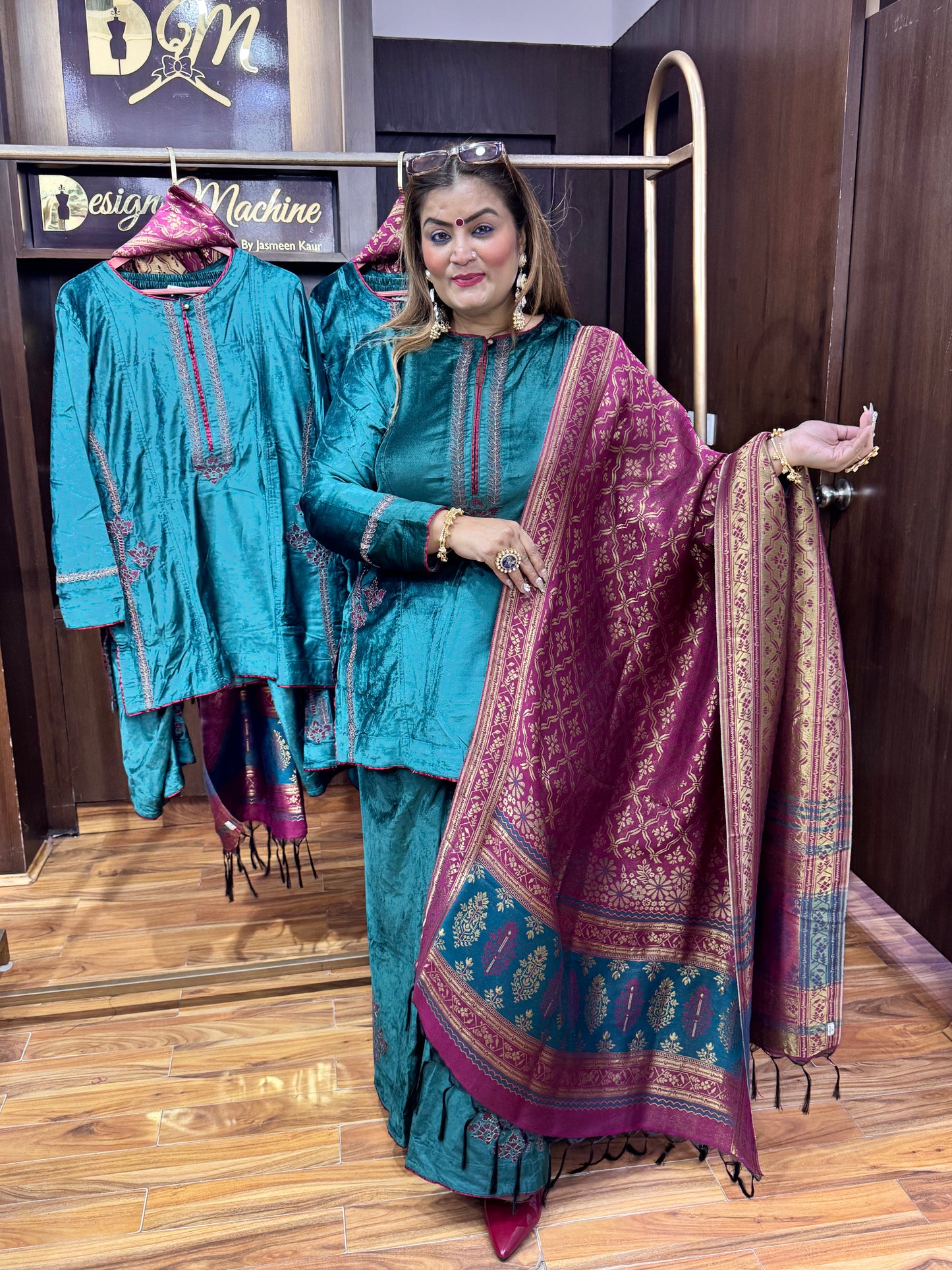 Serenah Luxe Velvet (Suit)