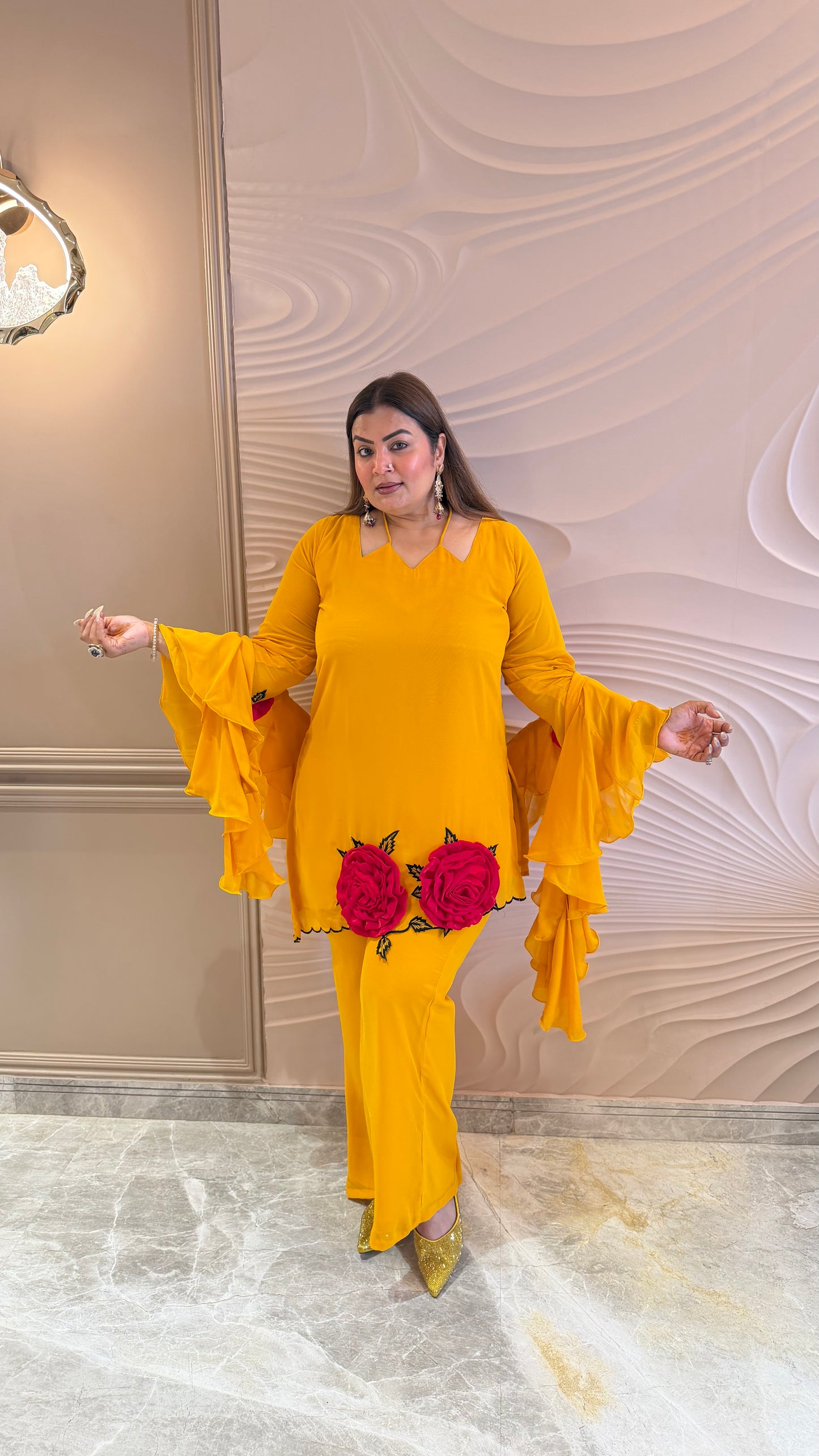 Aarohi Stitch Suit