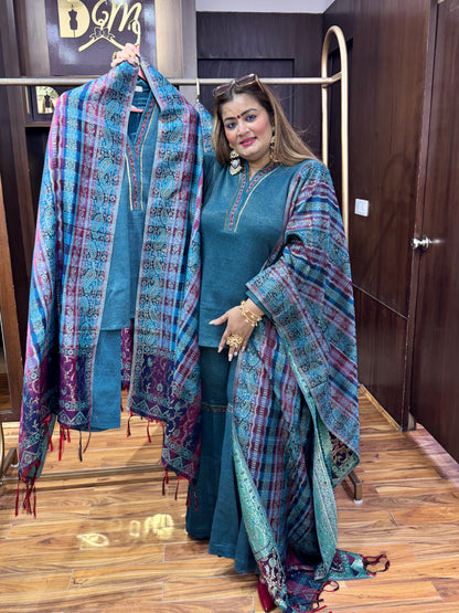 Amira Glow Warm (Suit)