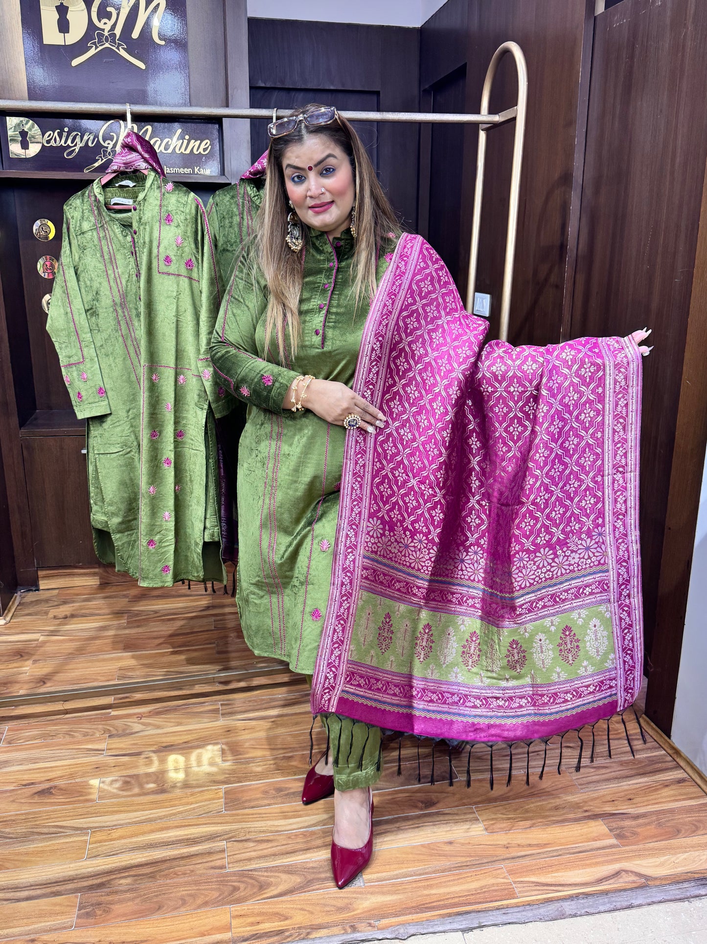 Zyra Couture Velvet (Suit)