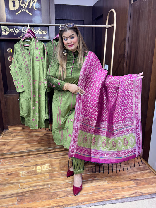 Zyra Couture Velvet (Suit)