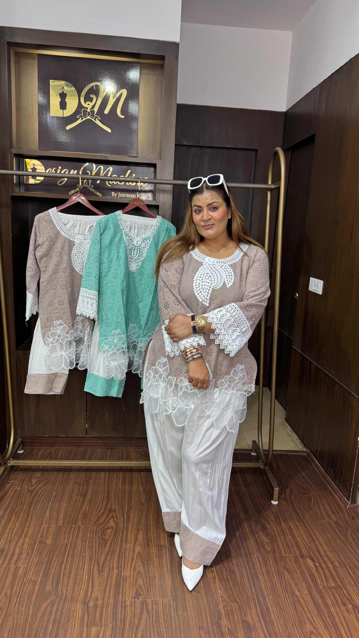 Rovielle (Cotton Cordset)