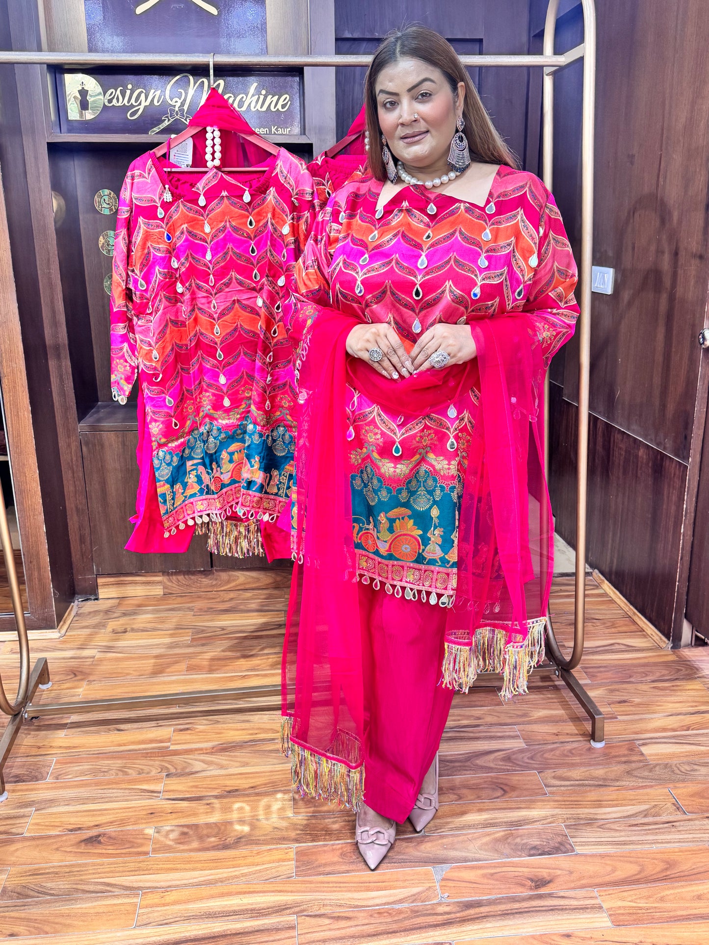 Majestic Muse (Stitched Suit)