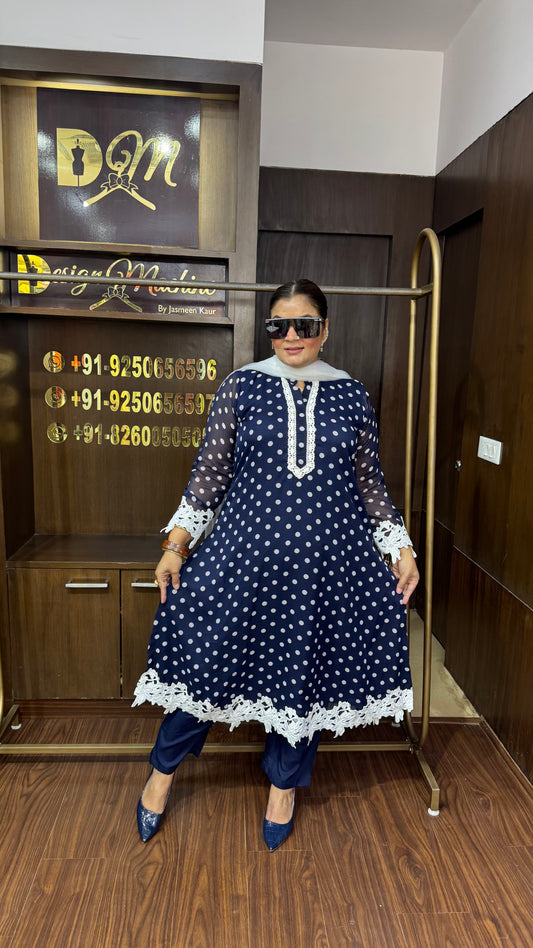 Avni (Georgette Suit)