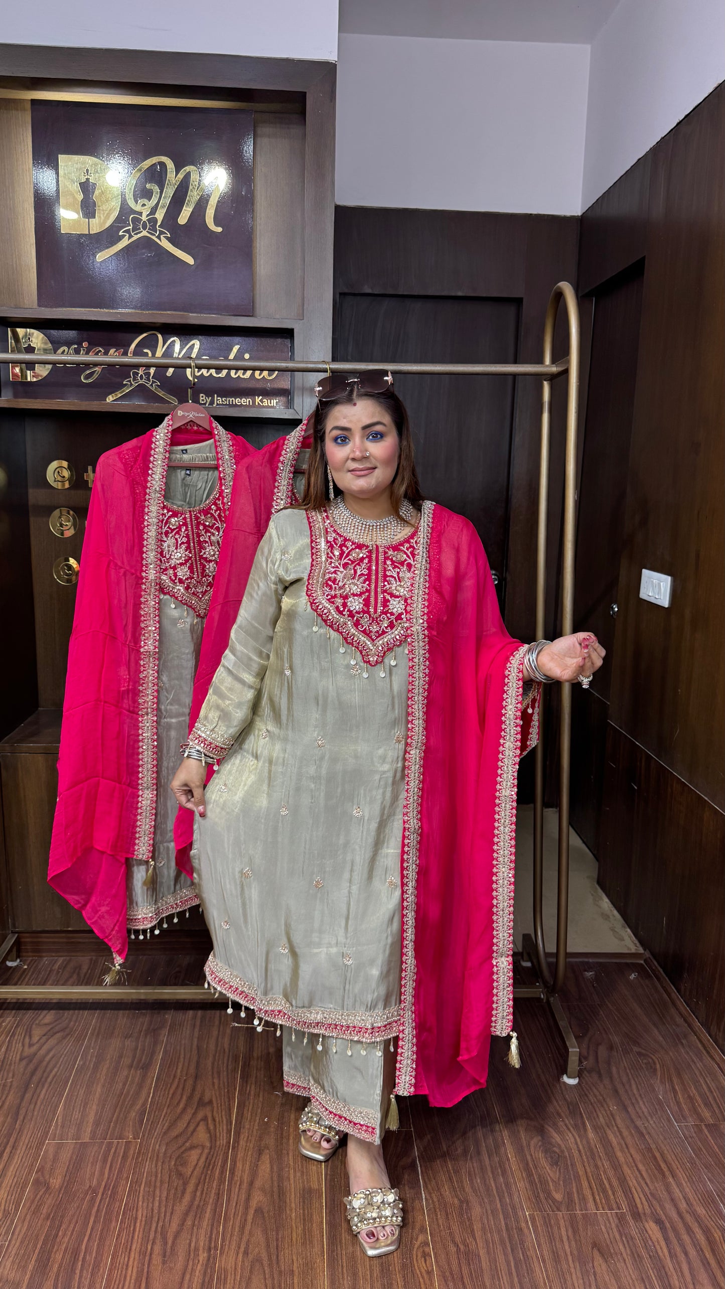 Rishika (Pure Crepe Suit)