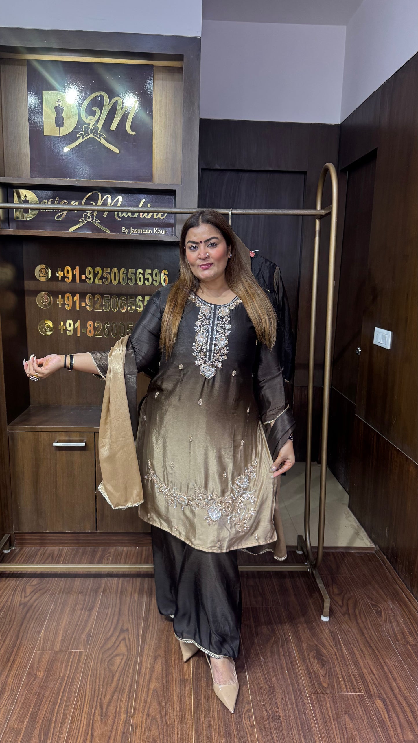 Anaya Pure Chunon Crepe Suit