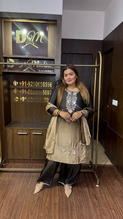 Anaya Pure Chunon Crepe Suit