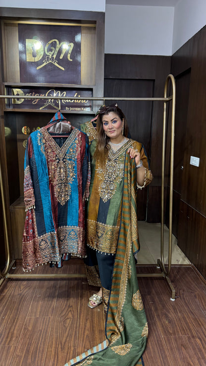 Sakshika (Pure Silk Suit)