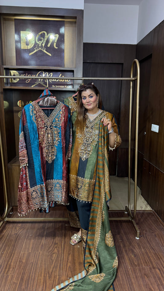 Sakshika (Pure Silk Suit)