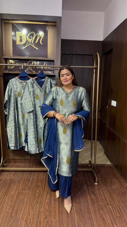 Mahira Ziraff Tissue Suit