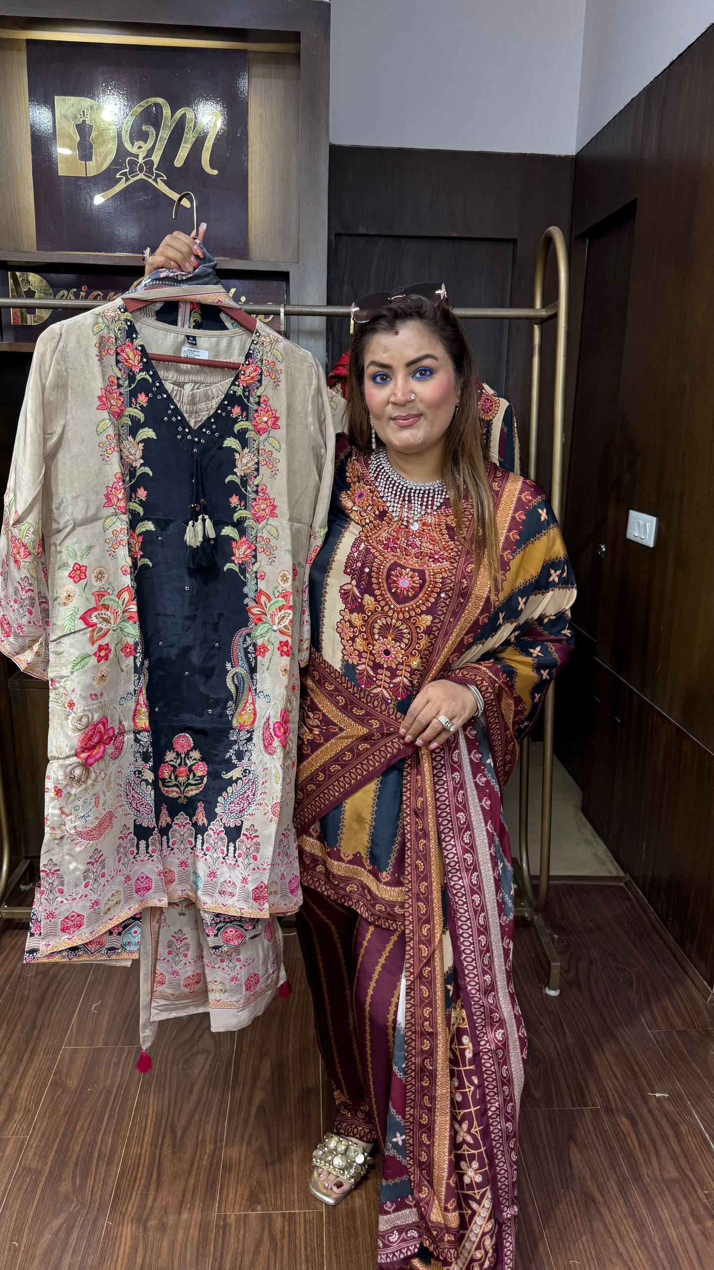 Satakshii (Pure Crepe Suit)