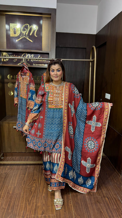 Sataksahii (Malmal Cotton Suit)
