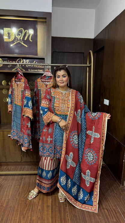 Sataksahii (Malmal Cotton Suit)